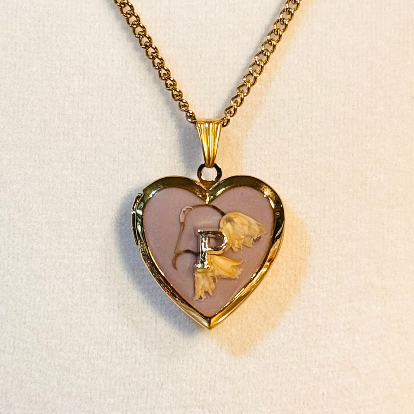 initial lockets ( gold version )