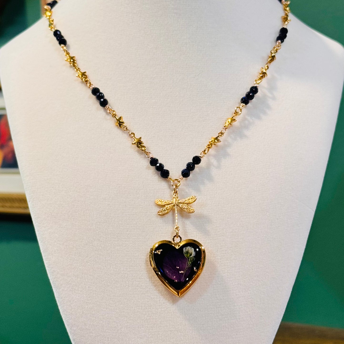 dragonfly (gold)
