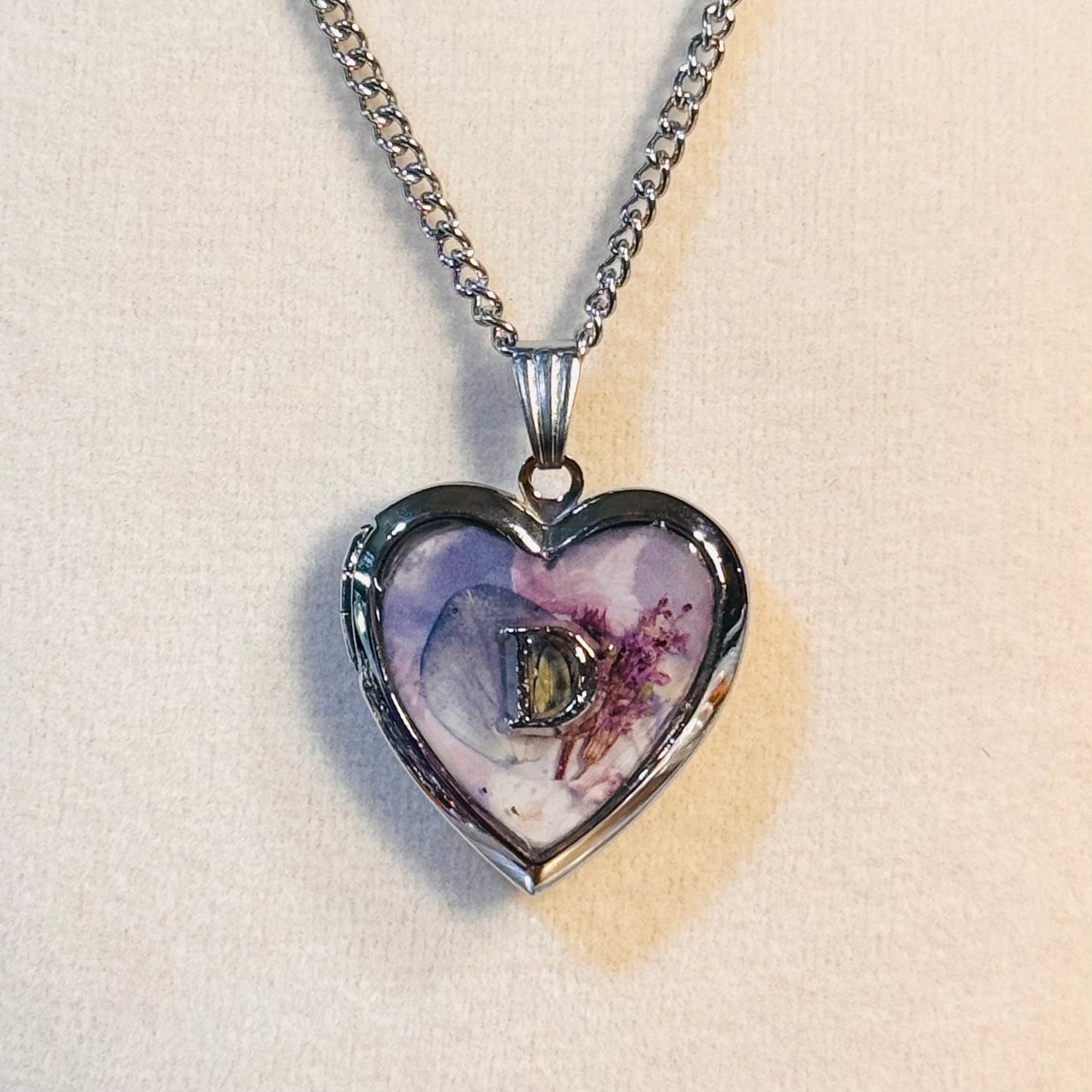 initial lockets ( silver version )