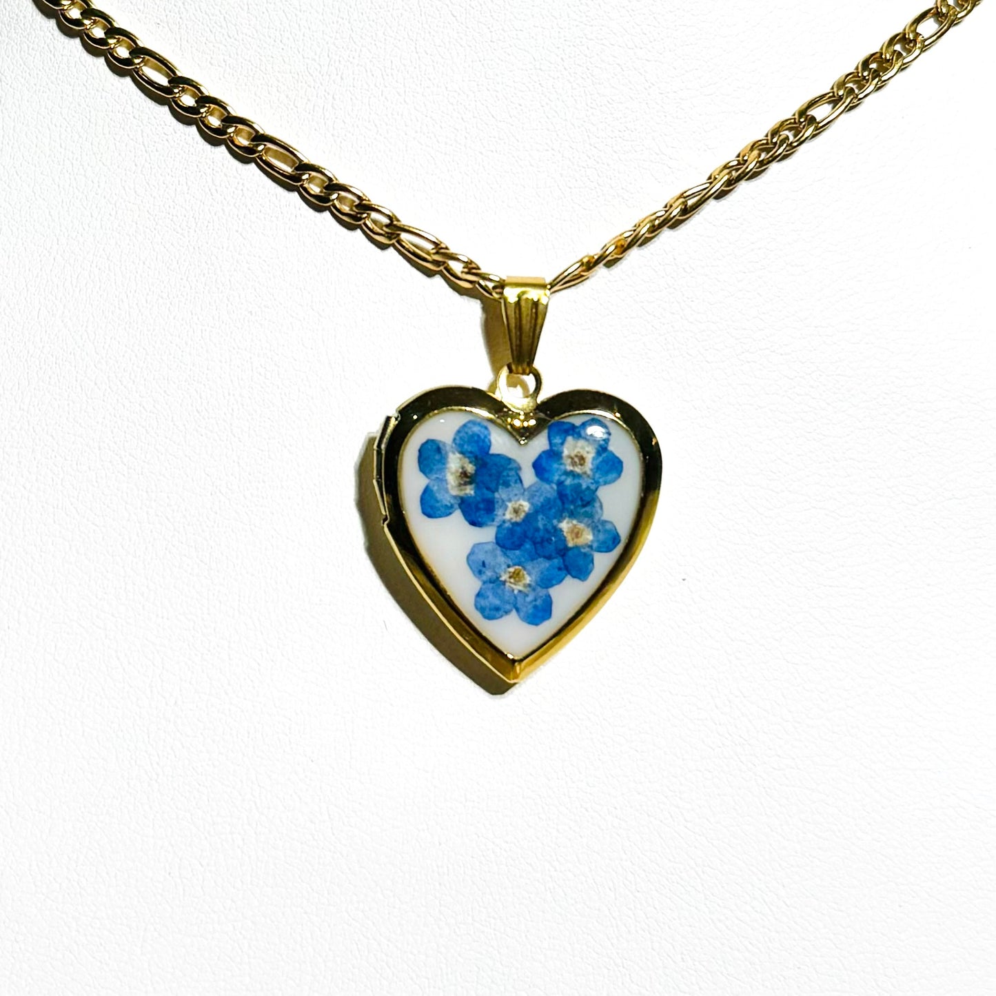 mystery locket (choose metal color)