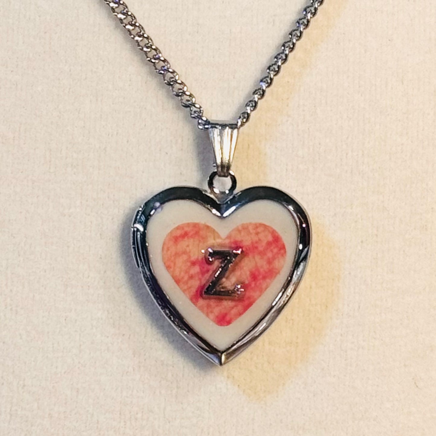 initial lockets ( silver version )