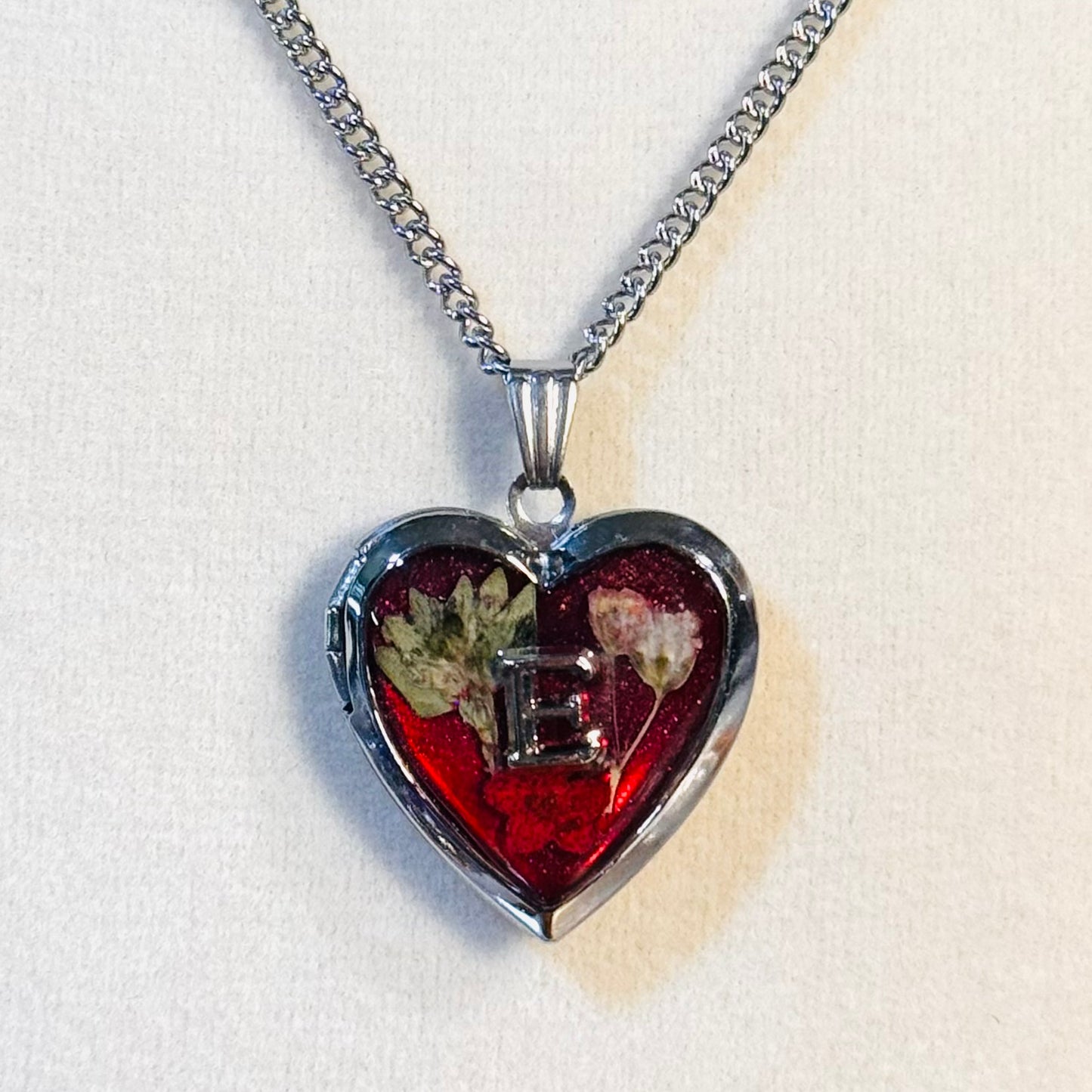 initial lockets ( silver version )